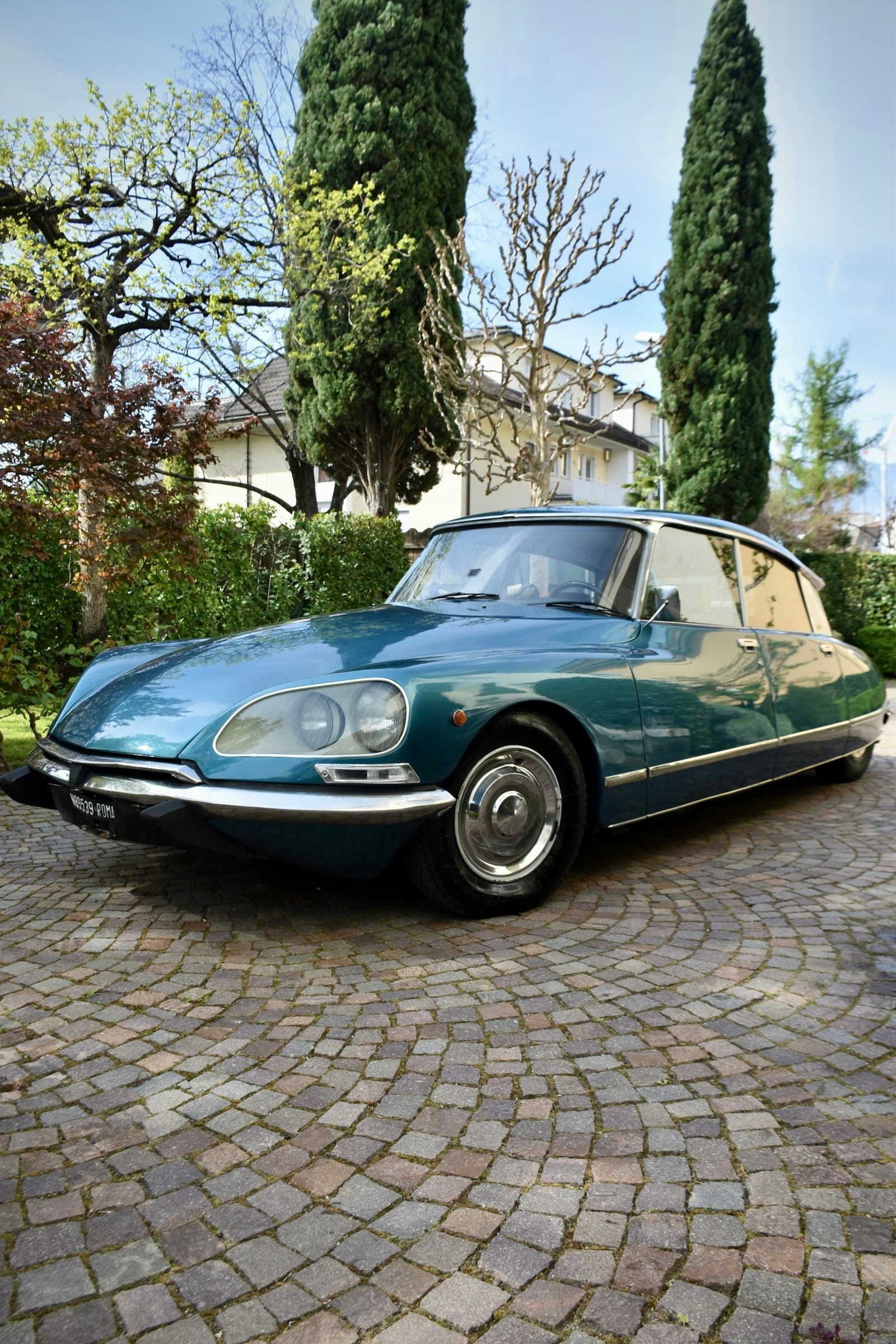 Citroën DS : la voiture qui a changé l'idée qu'on se faisait de l'automobile