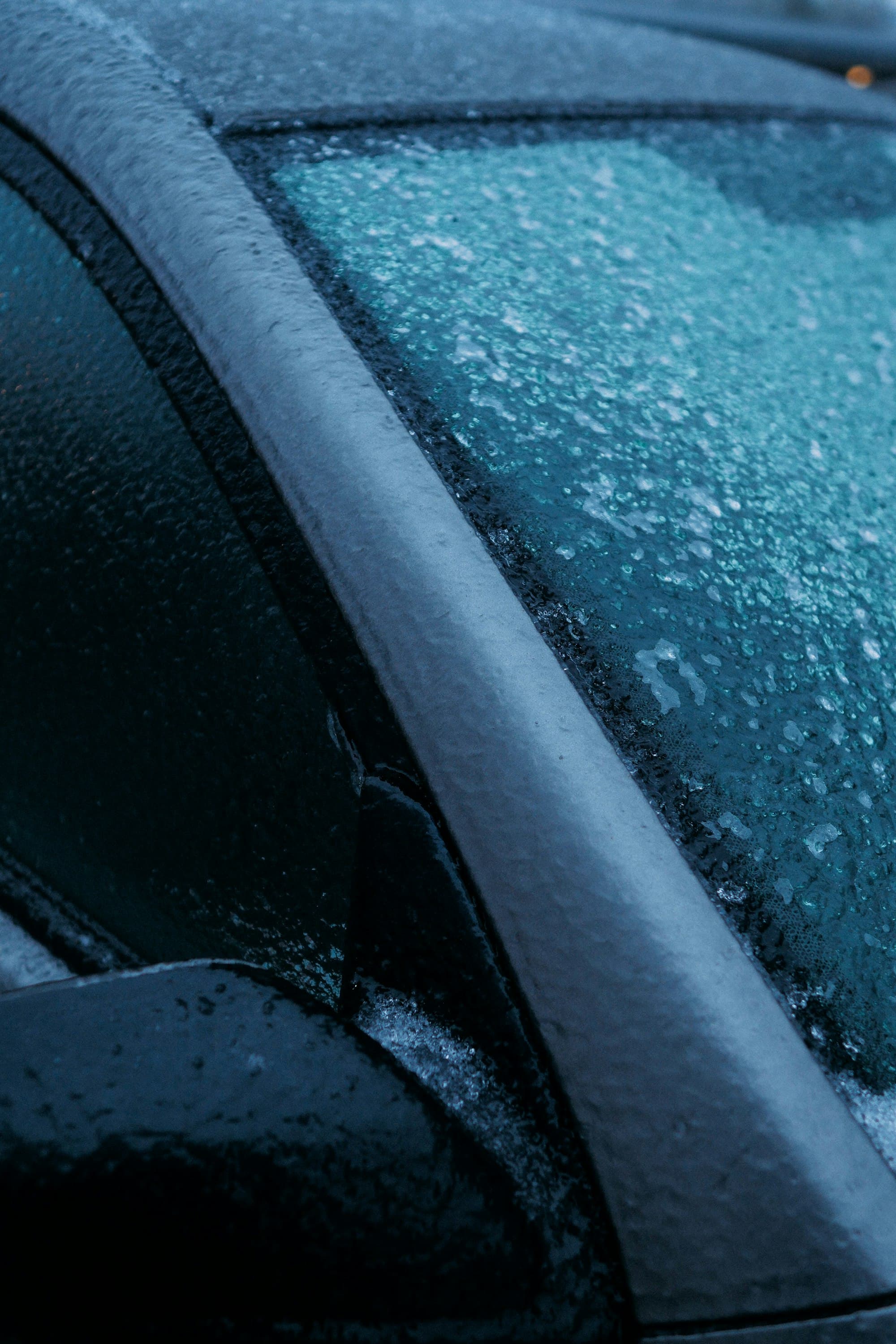 Entretien de la voiture avant l'hiver : la checklist complète